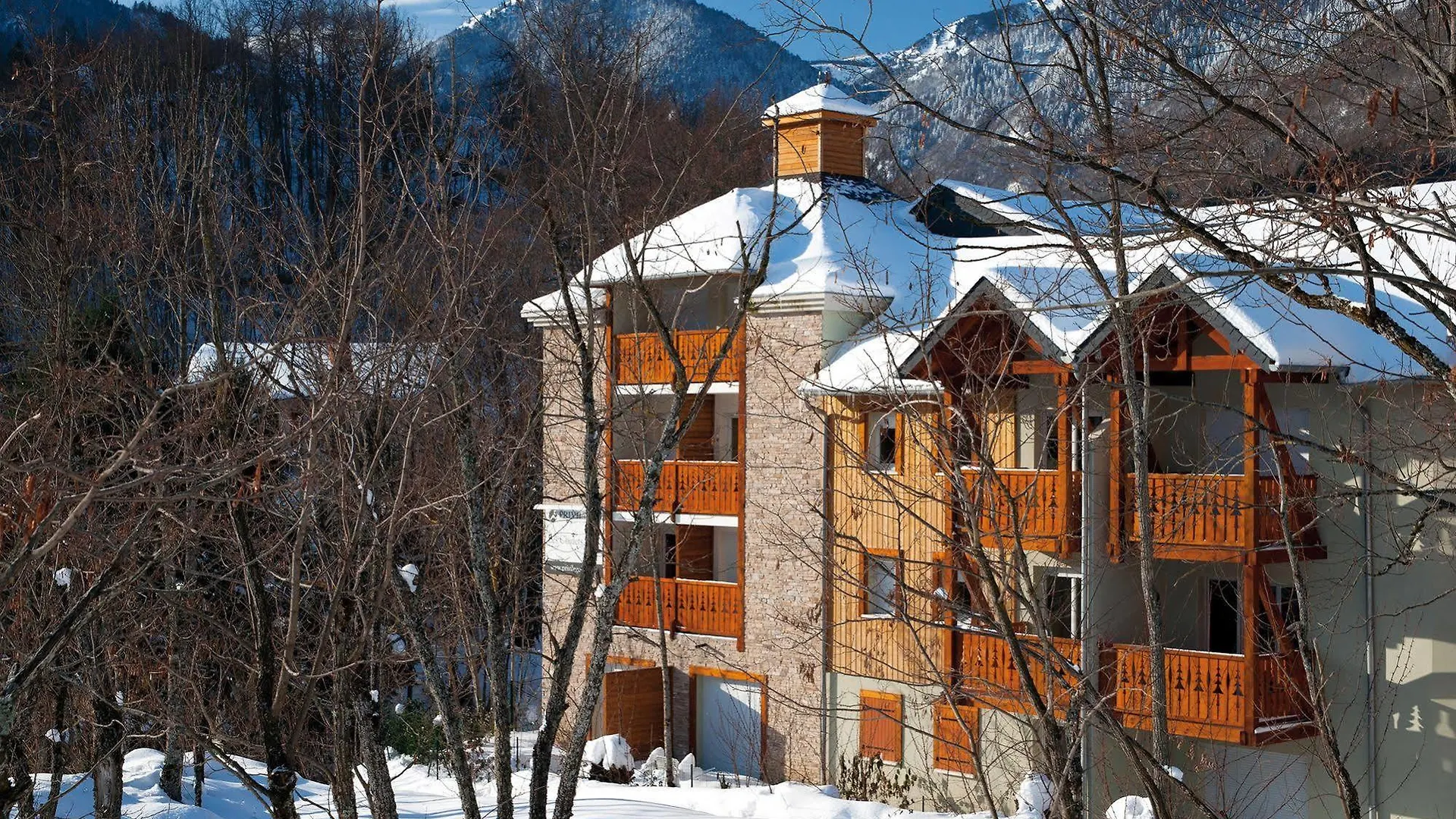 *** Hotel Lagrange Confort Les Chalets D'Ax Ax-les-Thermes Francie